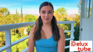EARLY LEAK  Violet Dawn - Risky Outdoor Fun with Florida Teen Hottie Violet Dawn