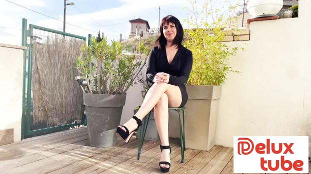 [ Jacquie Et Michel TV ] Ava, 28, medical secretary in Aix - en - Provence!