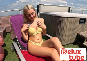 Rosalinda Sunbathing And Oiling Her Naked Body Outdoors With Closeups