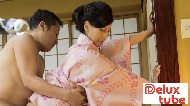 [ AV Revenue ] Kimono Maid Honoka Suzunami Fucked By Her Boss