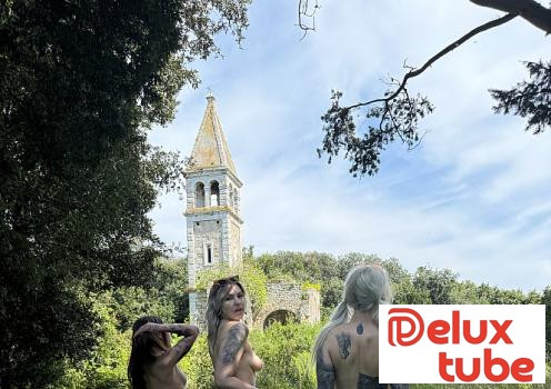 [ Nebraska Coeds ] Abbie Storm aka Dora Cheri & Sammie - Naked Hiking On An Abandoned Island In The Adriatic Sea With Cheri Sam And Dora