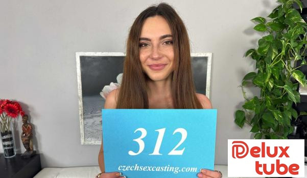 [ Czech Sex Casting ] Sexy Czech babe wants to be a hot model because of money - E312