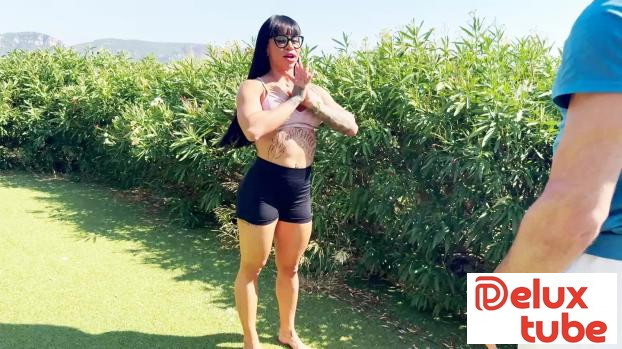 [ Jacquie Et Michel TV ] Valentina, the bombshell loves to fuck with her students!