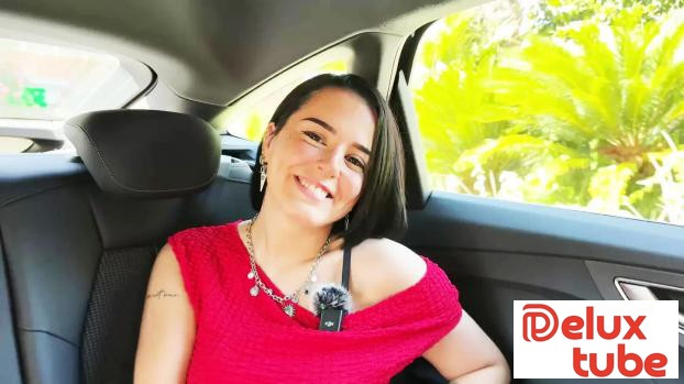 [ Jacquie Et Michel TV ] Rose is blowing out two big candles for her 20th birthday!