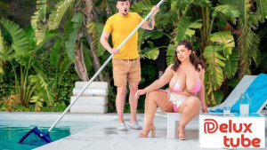 Pool Boy Peeping
