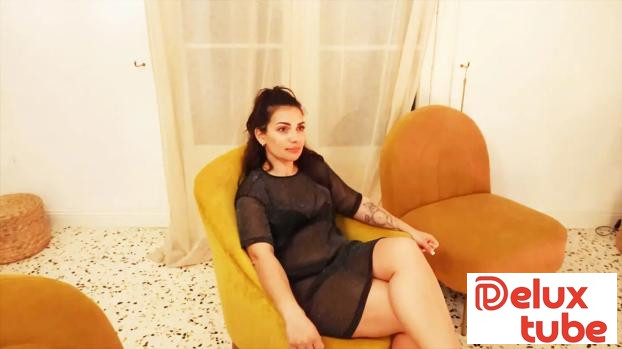 [ Jacquie Et Michel TV ] Alice plays with her desires...