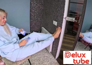 Candy Girl Rosalinda Naked And Shy In Front Of A Mirror