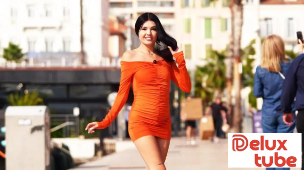 [ Jacquie Et Michel TV ] Luna, 25 years old, from Antwerp!