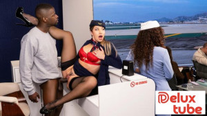 Airport Lounge Lizards Get Lucky: Part 1