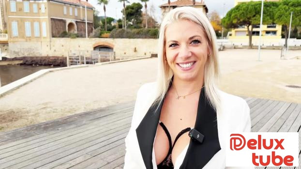 [ Jacquie Et Michel TV ] Ava, 28 years old, a very sexy businesswoman!