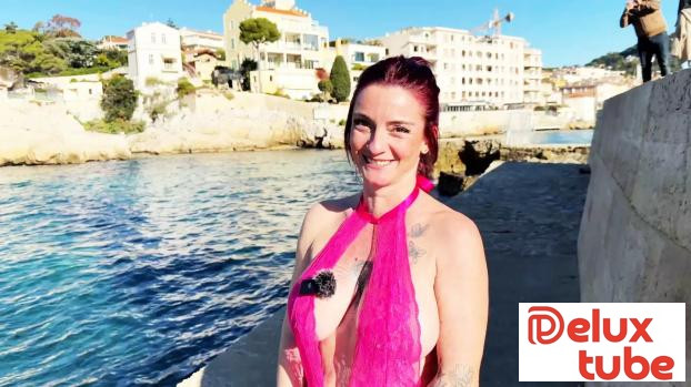 [ Jacquie Et Michel TV ] Paola is definitely not cold at all!