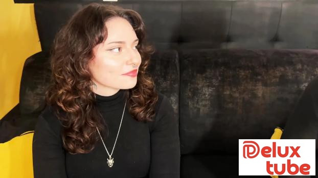 [ Jacquie Et Michel TV ] Moxxxie, 22 years old, from Nantes!