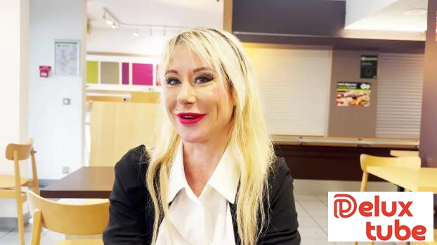 [ Jacquie Et Michel TV ] Emma, 45 years old, from Brest!