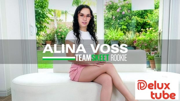 [ Team Skeet ] Newcomer Alert: Petite Cutie Alina Voss Is Our Gift to You