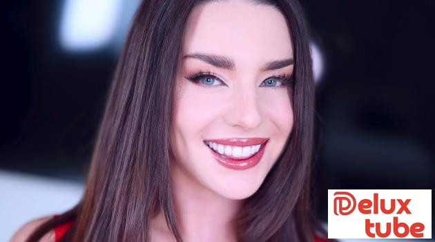 [ Amateur Allure ] Sweet Nurse Maddie Wren Meets the Amateur Allure Couch