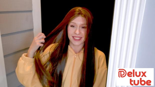 [ Brand New Amateurs ] Anna Kovachenko FLOODS my Couch!!