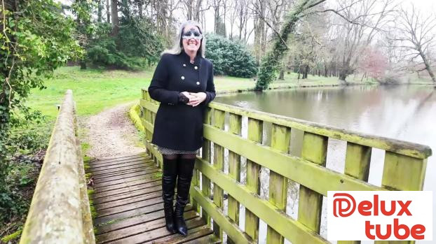 [ Jacquie Et Michel TV ] Odesyra, 40 years old, from La Rochelle!