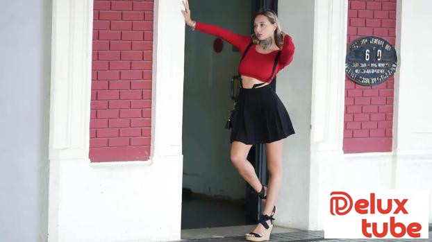 [ Jacquie Et Michel TV ] Chloe needs a moment of comfort