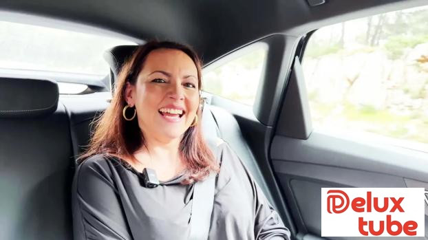 [ Jacquie Et Michel TV ] Cristal, 44, delighted to have two guys for herself!