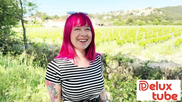 [ Jacquie Et Michel TV ] Bulma, 34 years old, photo model, from Brussels!