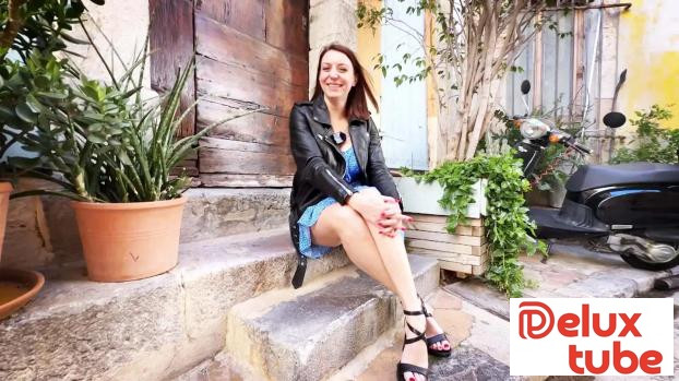 [ Jacquie Et Michel TV ] Calie, 32, likes having two cocks all to herself!