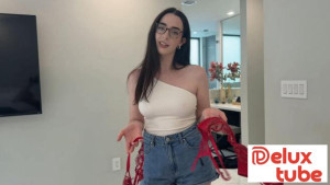 Foreign Stepsister Has A Date and Wants Stepbro's Opinion